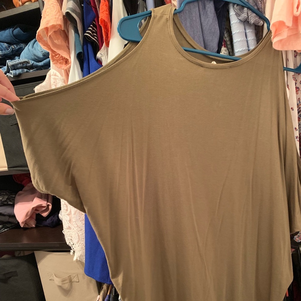 Cold shoulder shirt